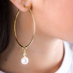 Large Hoop Pearl Earrings - Mantarraya NYC