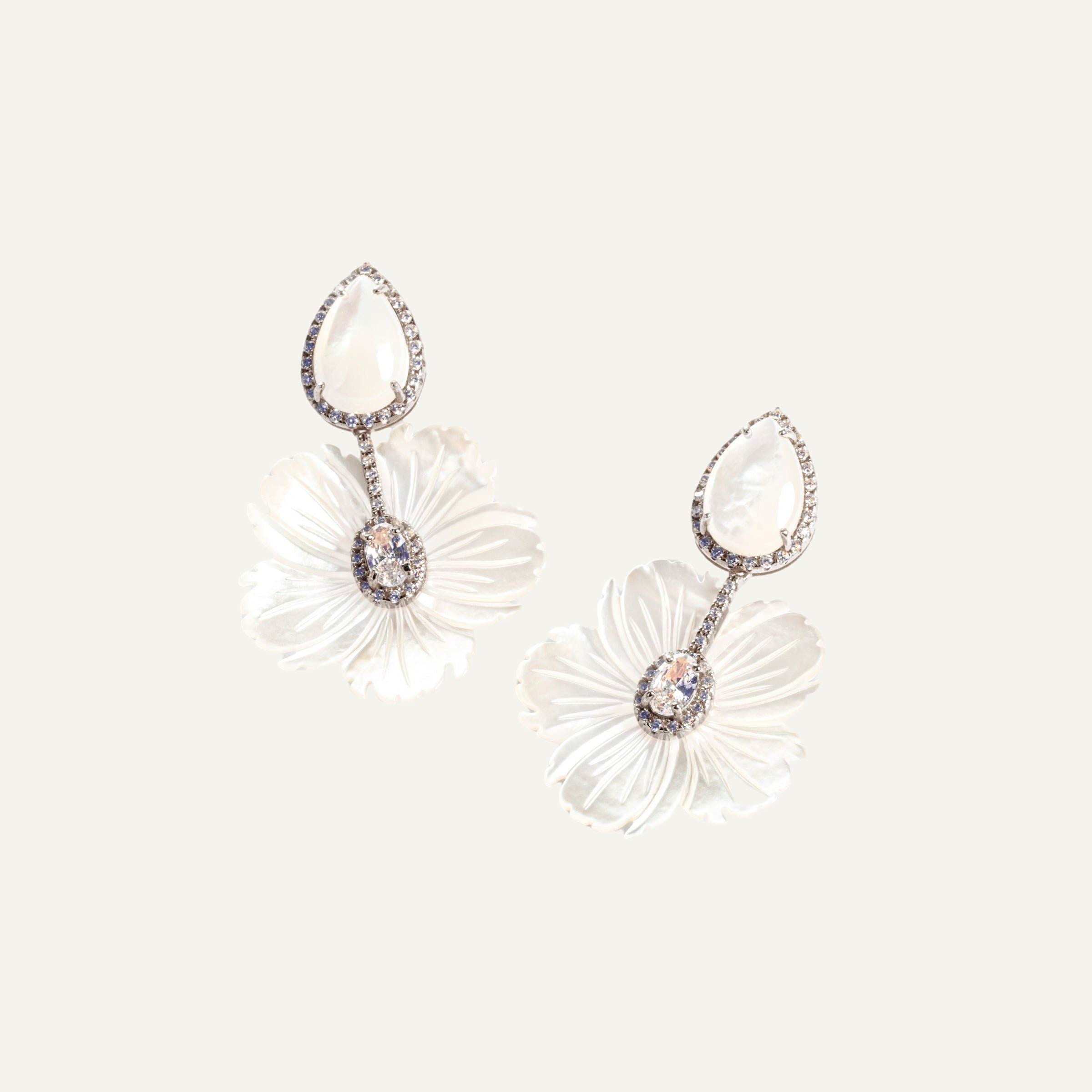 Magnolia Flower Earrings - Mantarraya NYC