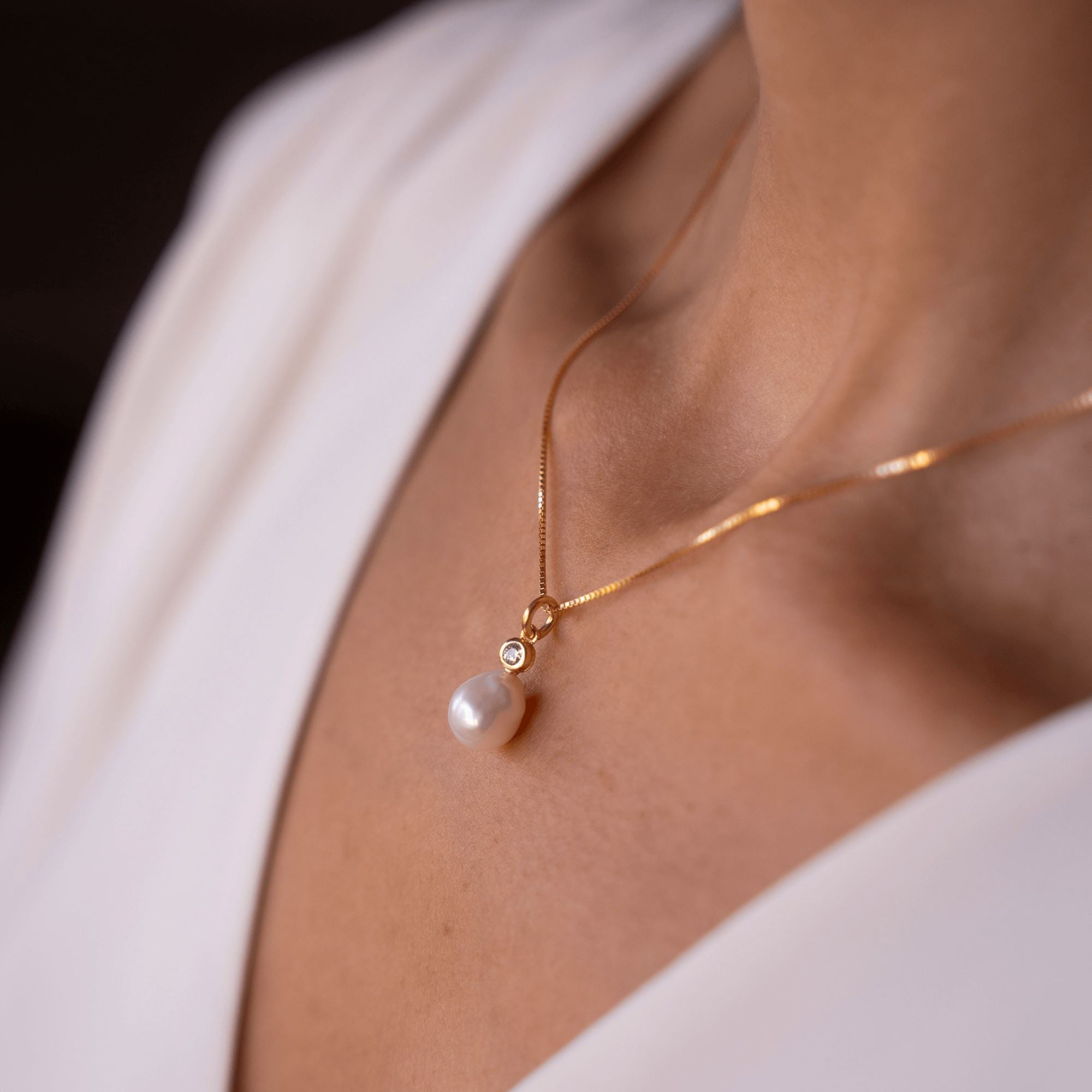 Pearl Pendant Box Chain Necklace - Mantarraya NYC